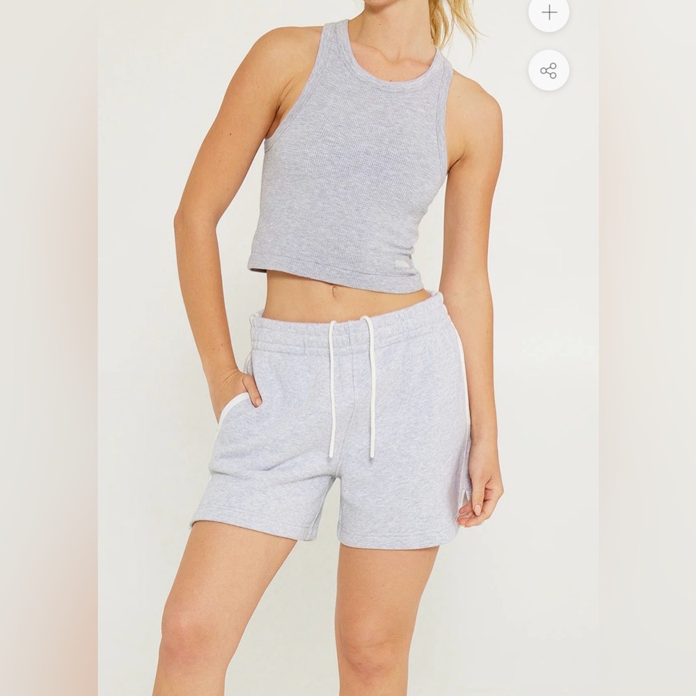 NWT Cream Yoga Dani Sweat Shorts Heather Gray 100% Cotton Size Small